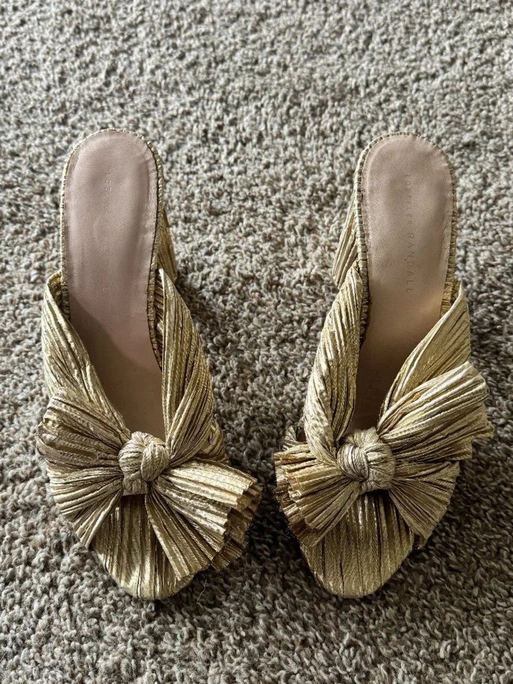 Loeffler‎ Randall Penny Gold Pleated Slip On Bow Heel Size 9
